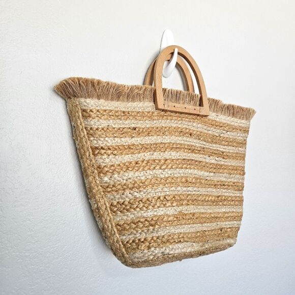 Antik Kraft Anthropologie | Jute Hashree Straw Tote Wooden Handles Womens - Picture 3 of 6